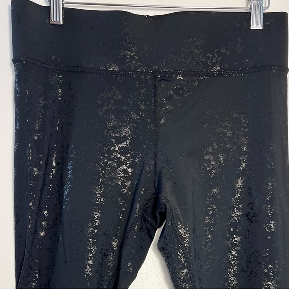 Terez Black Foil Tonal Haze Uplift Leggings size large - Picture 9 of 9